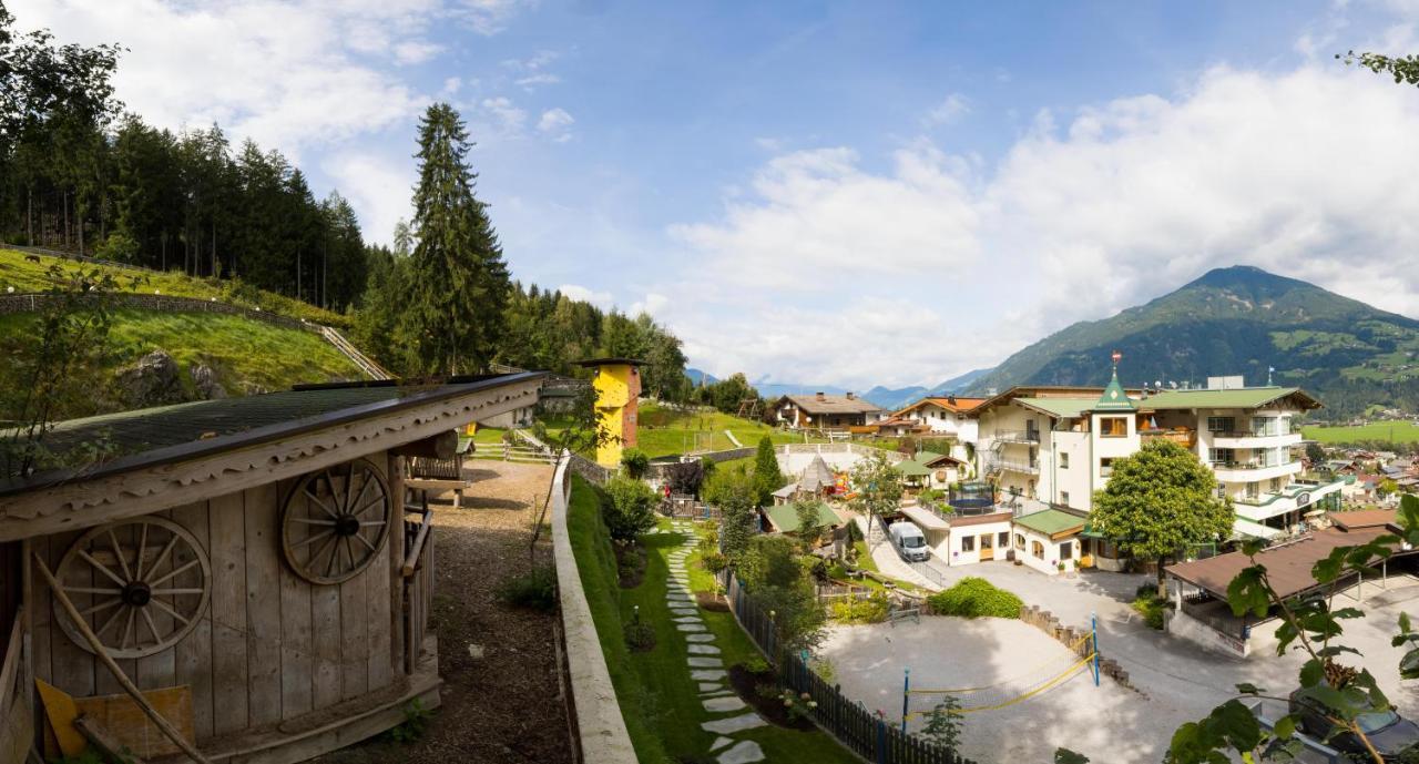 Alpin Family Resort Seetal Kaltenbach Esterno foto